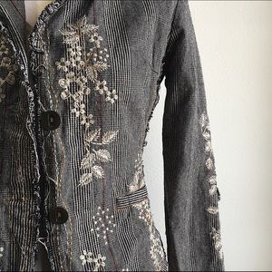 Vintage Embroidered Blazer